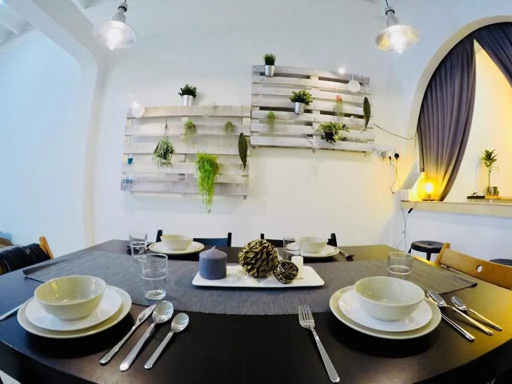 35Mandalay At Georgetown 5 Bedroom For 7-15 Pax Holiday home