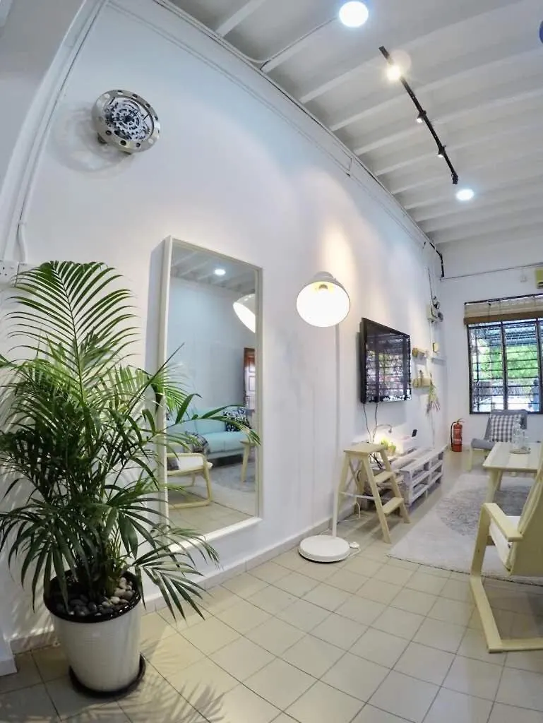 35Mandalay At Georgetown 5 Bedroom For 7-15 Pax 0*, George Town Malajzia